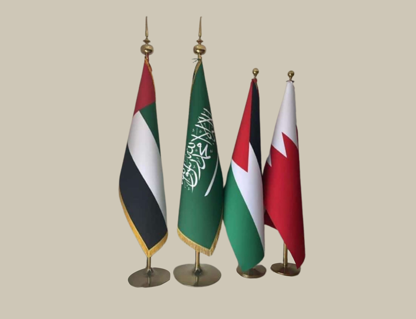 Flags printing Dubai|Flyers printing Dubai